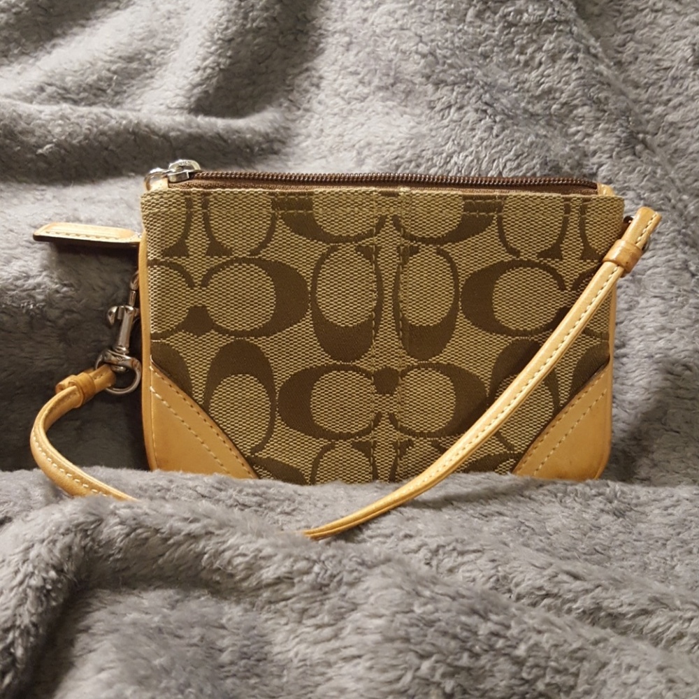 Coach wristlet